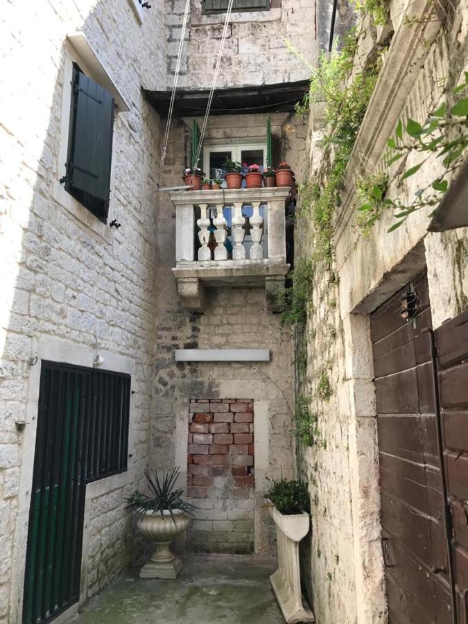 Old Town Apartments Trogir - Free Parking Exterior photo